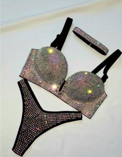 Lingerie set with rhinestones