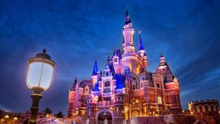 I dream of going to Disneyland