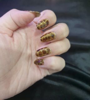 become a fashion designer