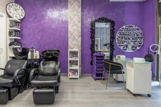 Beauty salon