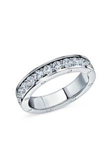 Кольцо с бриллиантами