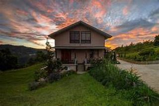 THE HOUSE OF MY DREAM