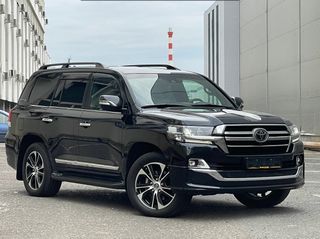 Toyota Land Cruiser 200