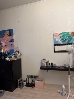 I want a mirror