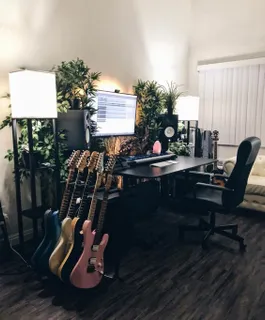 My OWN studio!!!