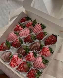 Chocolate-covered strawberries